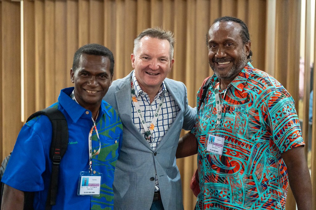 A session hosted by the Australian Department of Climate Change, Energy, the Environment and Water involved Minister for Climate Change and Energy the Hon. Chris Bowen (centre)