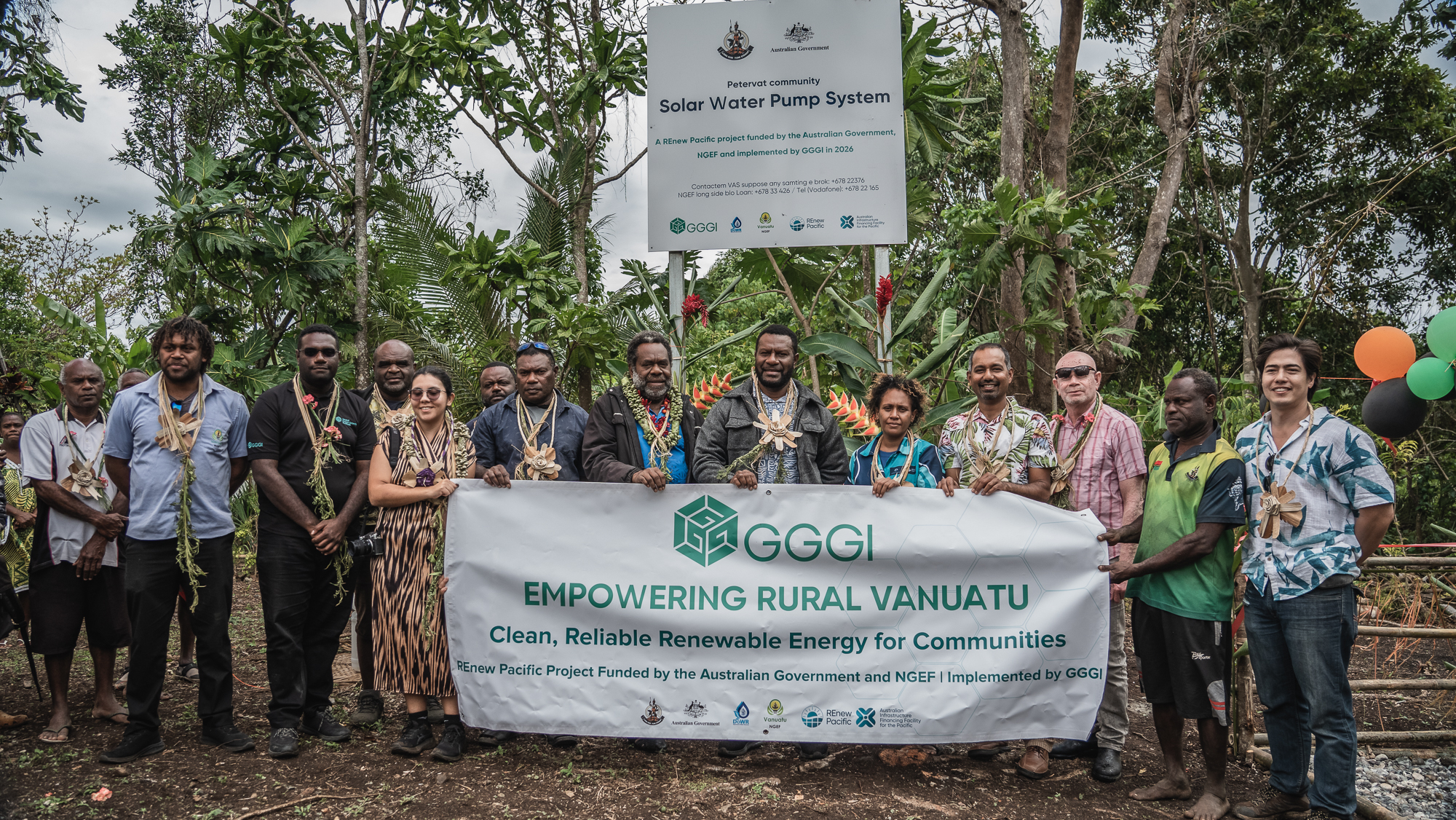 The system was officially handed over by the Hon. Paul Paolo MP for Malekula and, on behalf of the Australian High Commission, REnew Pacific Portfolio Manager Lindah Keremoi-Elton, alongside local leaders